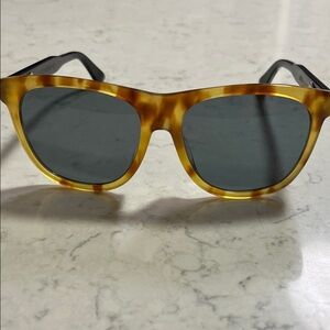 Gucci Tortoise Shell Sunglasses with Black Lenses